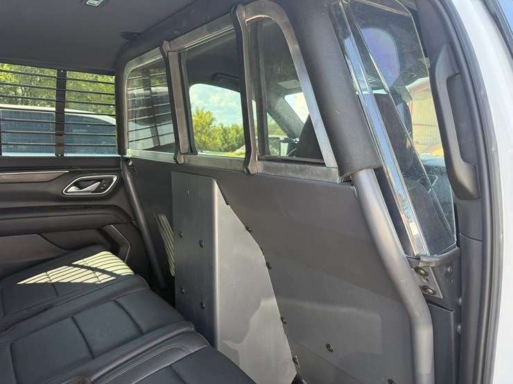2021-chevrolet-tahoe-image-40