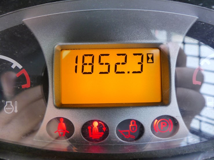 2022-bobcat-t450-image-19