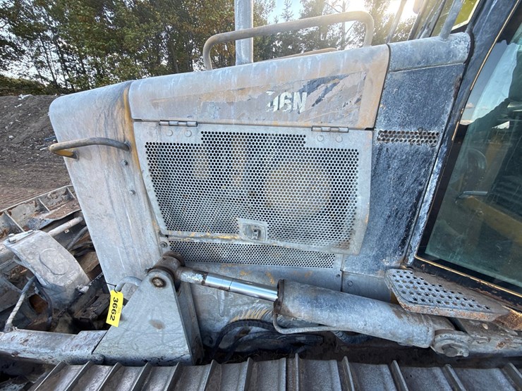 2005-caterpillar-d6n-lgp-image-38