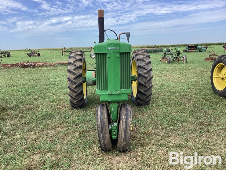 1954-john-deere-60-image-2