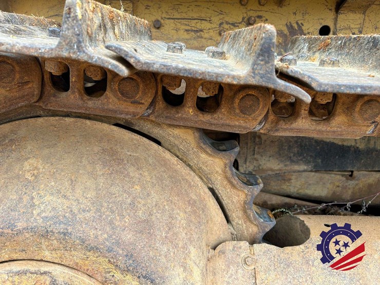 caterpillar-d4d-image-30