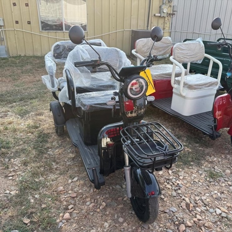 NEW Electric Tricycle