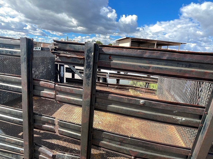 #2773-•-1991-chevrolet-stake-truck-(has-nm-title)(offsite-at-nmsu)-image-28