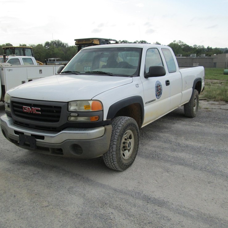 2005 GMC 2500HD