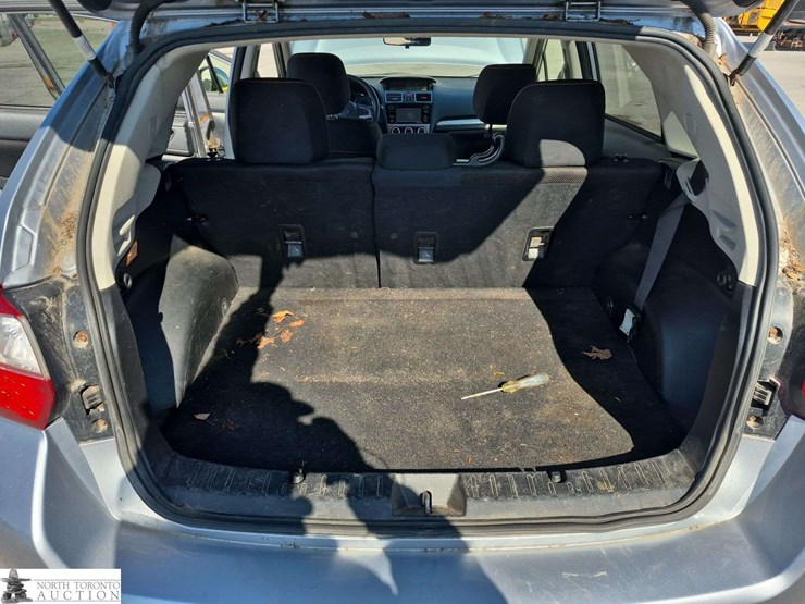 2016-subaru-crosstrek-image-23