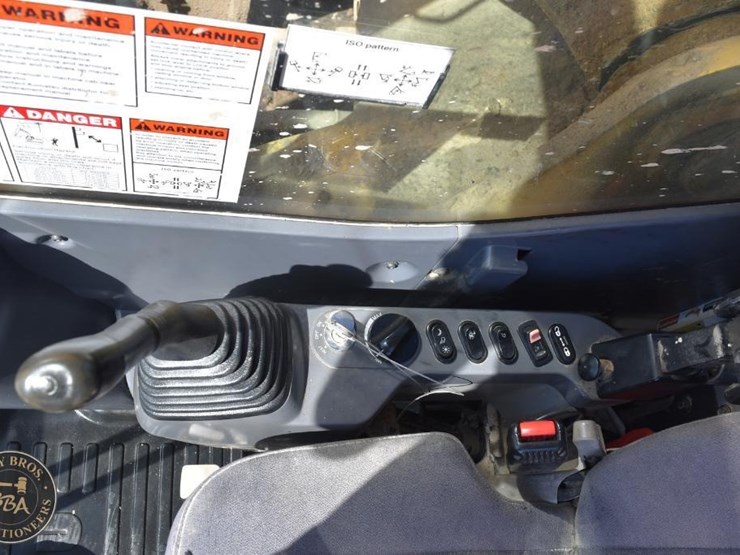 2019-komatsu-pc490-lc-11-image-58