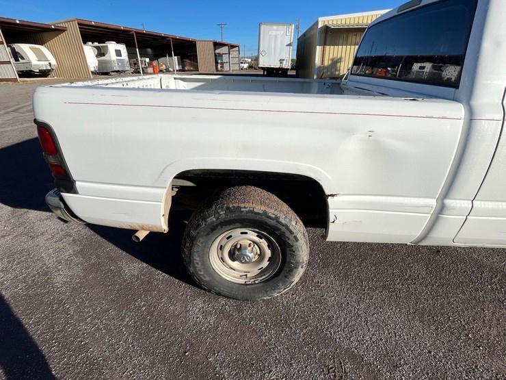 #2760-•-2001-dodge-ram-(title-in-delay)-image-86