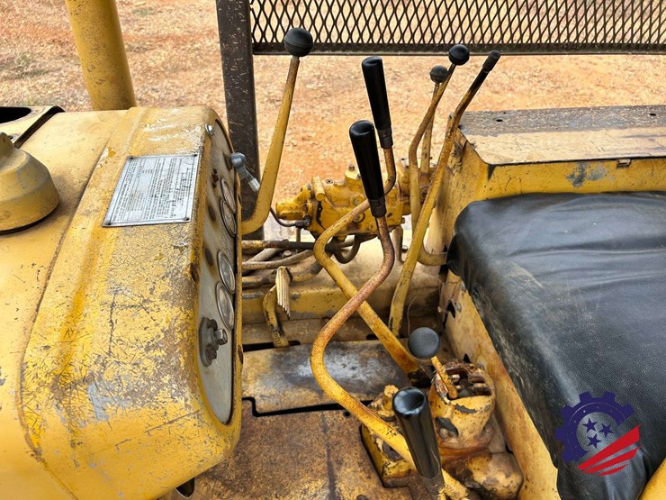 caterpillar-d4d-image-72