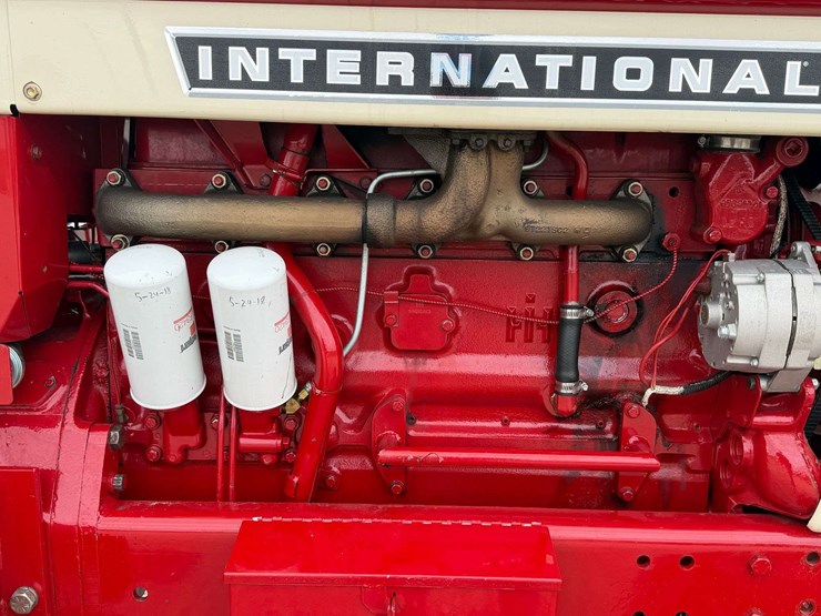 farmall-1066-turbo-row-crop-puller-image-23