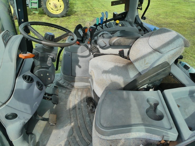 new-holland-ts115a-image-14