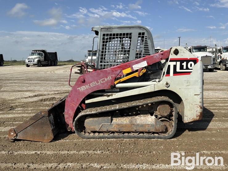 2014-takeuchi-tl10-image-8