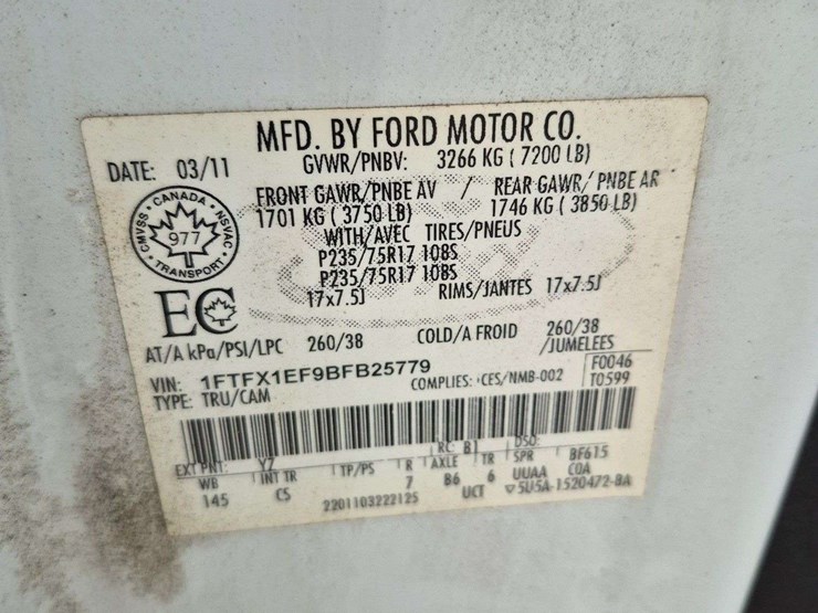 2011-ford-f150-image-16