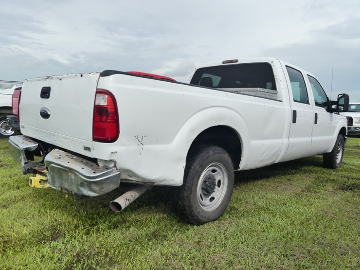 2011-ford-f250-xlt-image-3