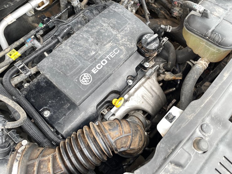 2017-buick-encore-image-52