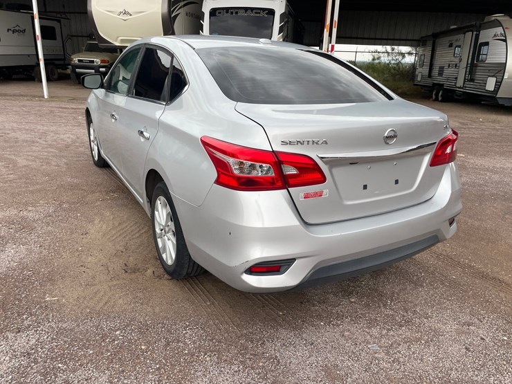 #2766-•-2019-nissan-sentra-(title-in-delay)-image-8