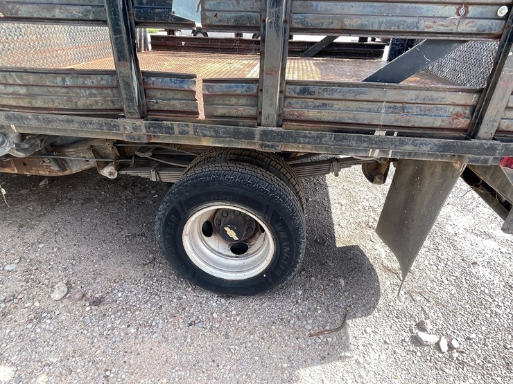 #2773-•-1991-chevrolet-stake-truck-(has-nm-title)(offsite-at-nmsu)-image-9