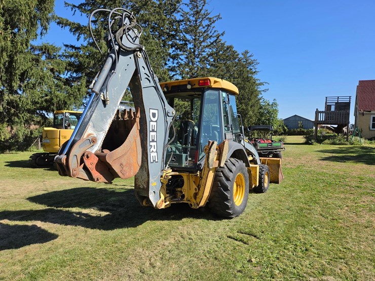 2010-deere-310j-image-5