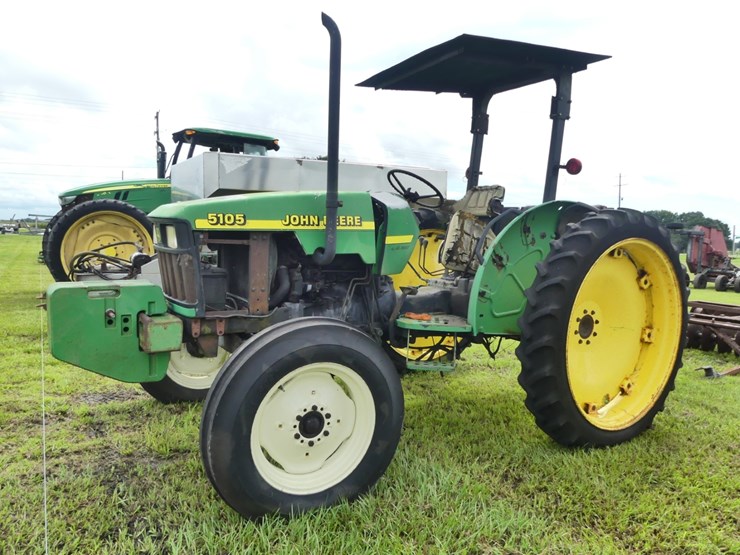 john-deere-5105-image-2