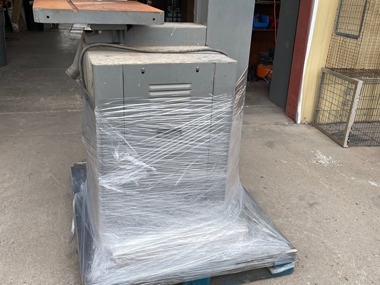 #4655-•-rockwell-delta-bandsaw-image-4
