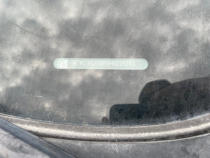 2017-buick-encore-image-53