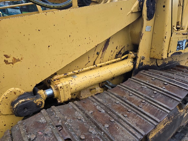 caterpillar-963-image-17