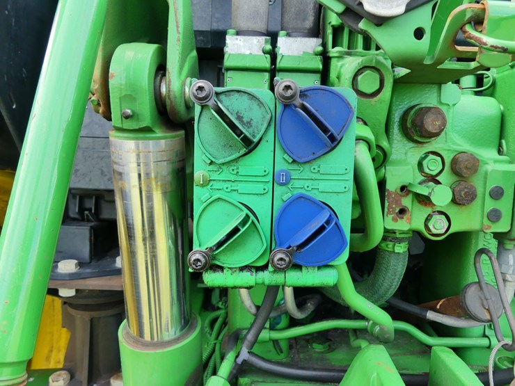 john-deere-6120m-image-8