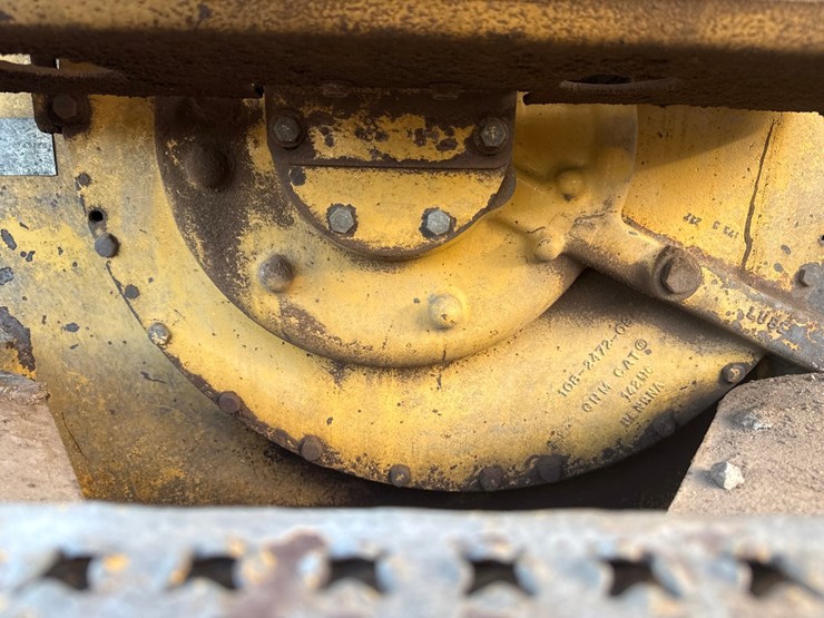 2005-caterpillar-d6n-lgp-image-30