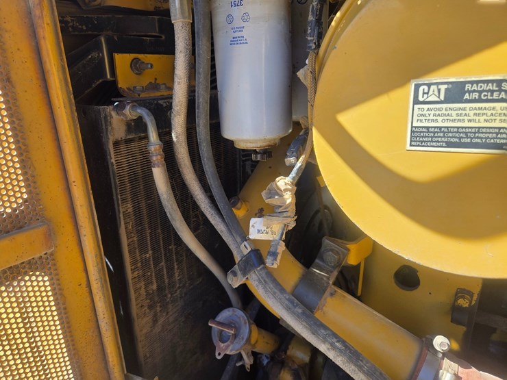 caterpillar-d6r-image-30