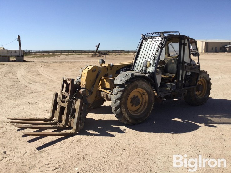 2009-caterpillar-th407-image-3