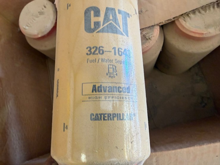 #46819-•-lot-of-caterpillar-filters-inv#46819-image-7