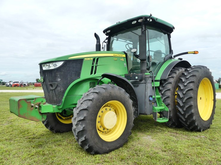 john-deere-7230r-image-1