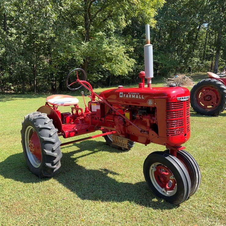 1945 Farmall B