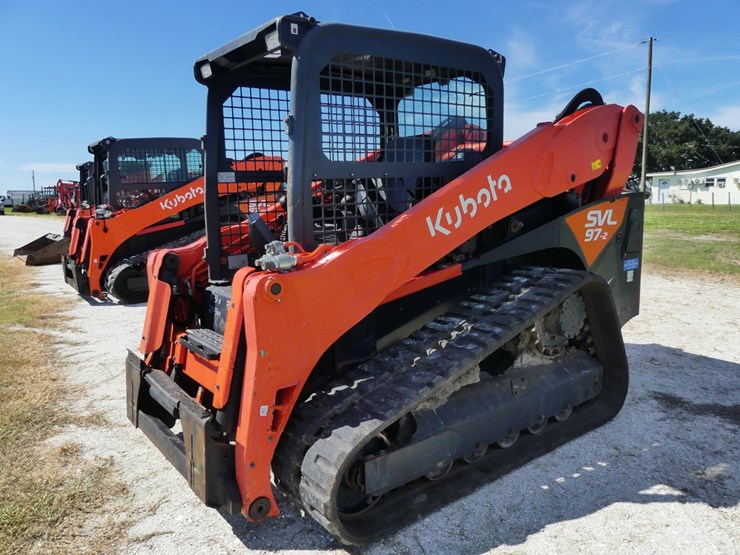 kubota-svl97-2-image-2