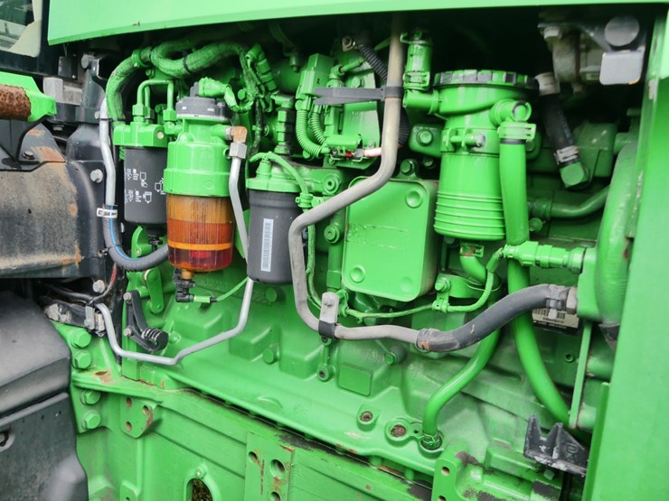 john-deere-7210r-image-12