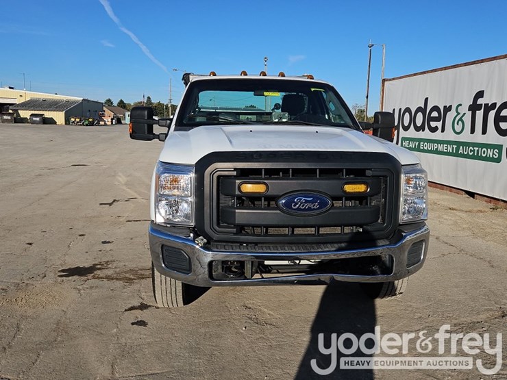 2013-ford-f350-sd-image-11