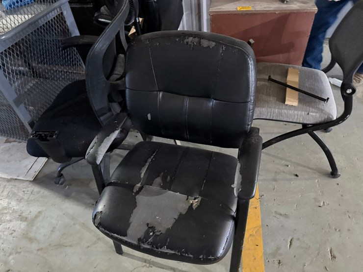 #46822-•-lot-of-chairs-&-shelf-inv#46822-image-3