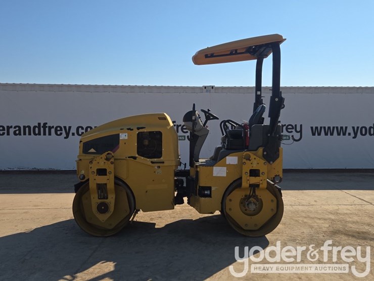2018-caterpillar-cb34b-image-2