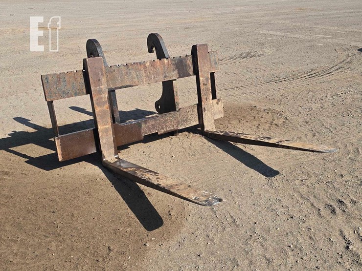 caterpillar-420e-it-image-2