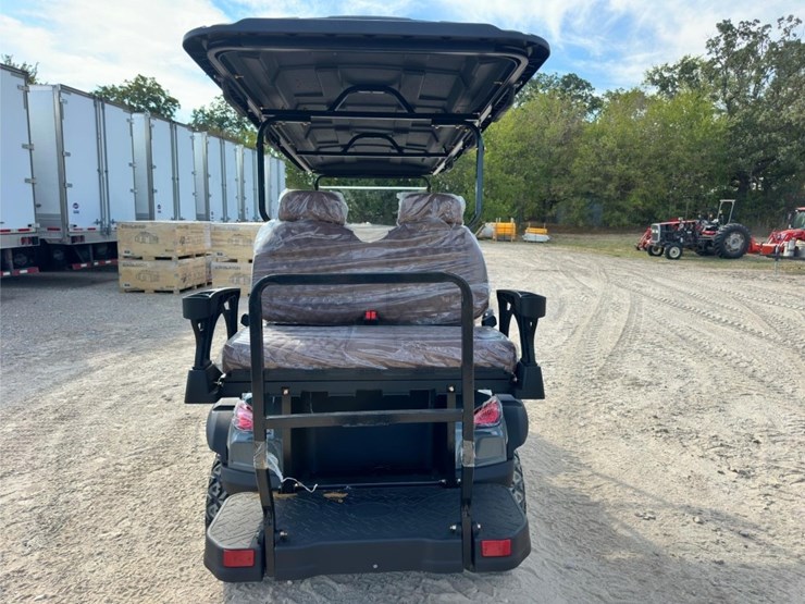 new-6-seater-electric-golf-cart-image-3