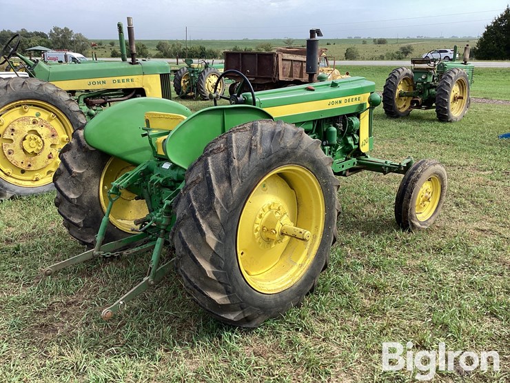 1956-john-deere-420-image-5