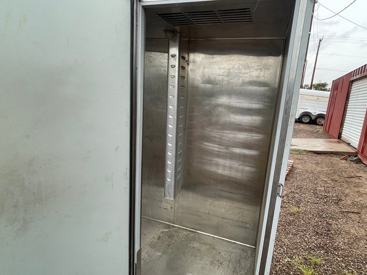 #4674-•-hobart-commercial-freezer-and-fridge-image-23