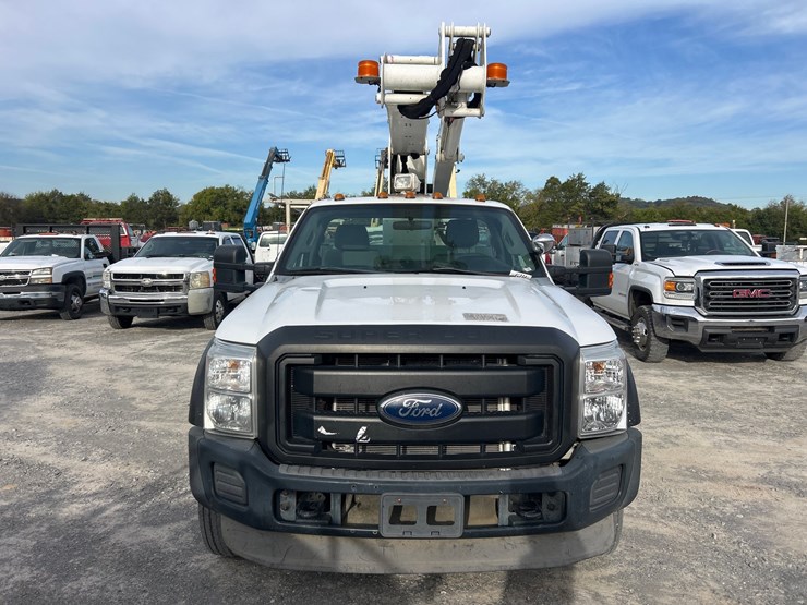 2011-ford-f450-image-3