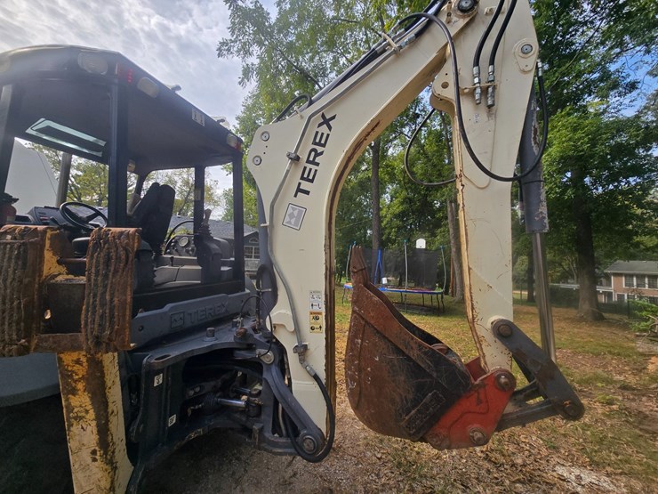 terex-tlb840r-image-53