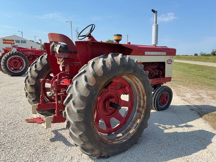 farmall-560-diesel-image-5