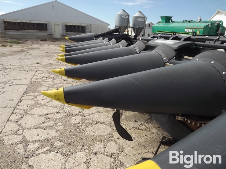 2021-geringhoff-northstar-xl-elite-8r30-corn-head-w/header-cart-image-14