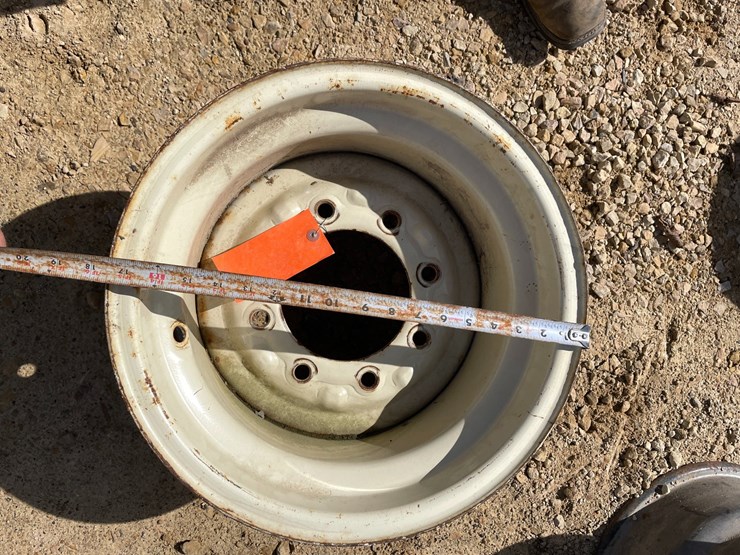 #3029-•-(2)-16"-implement-rims-image-8