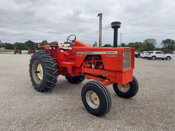 1969-allis-chalmers-one-ninety-xt-series-iii-diesel-image-7