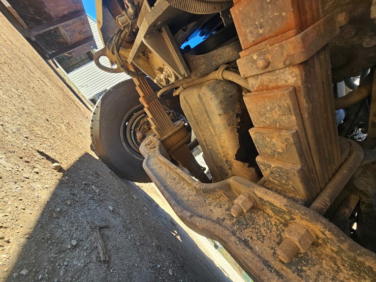 2007-mack-cl713-image-34