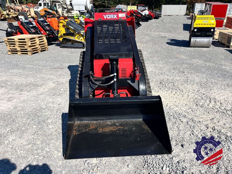 skid-steer-loader750-vorx-2026-nl750-unused-mini-skid-steer-image-8