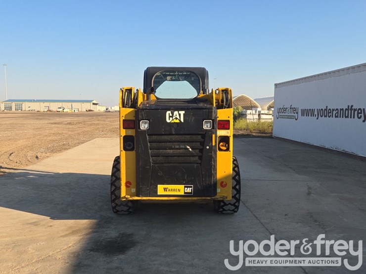 2018-caterpillar-226d-image-4